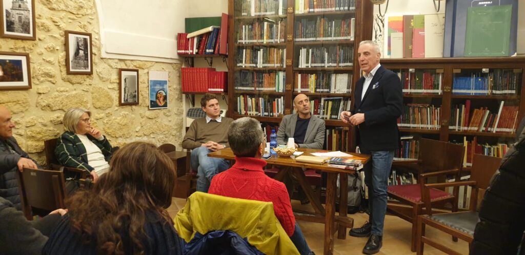 Porta un libro con te - ed. gentilezza 2023 (13)