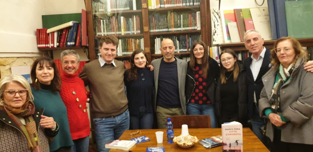 Porta un libro con te - ed. gentilezza 2023 (16)