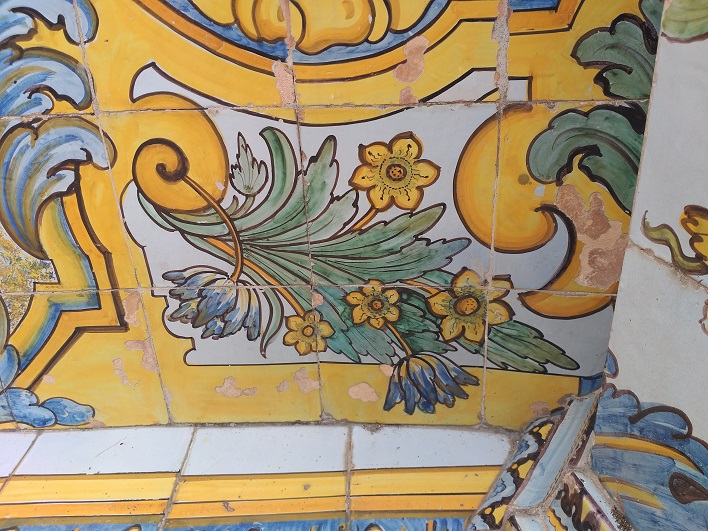 Monastero di Santa Chiara - Part. di mattonelle (2)