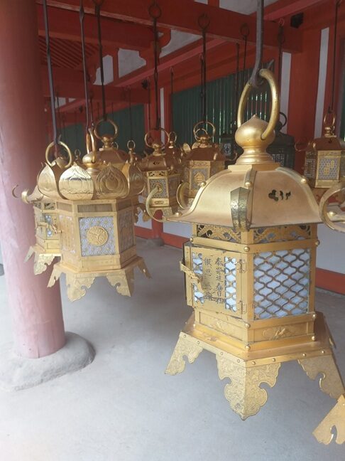 Nara - Le lanterne