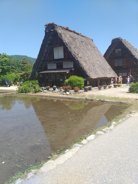 Shiracawa - gasshō-zukuri