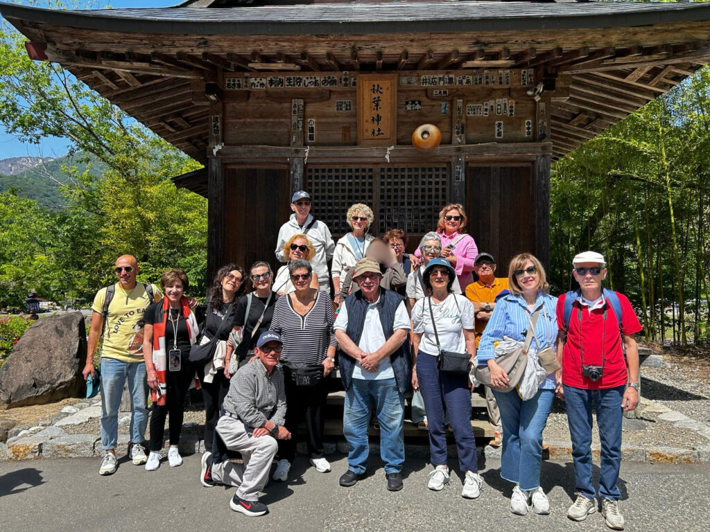 Shiragawa - Go - foto di gruppo - 1